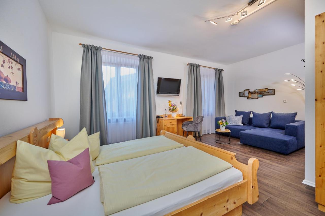 Hotel Restaurant Zum Goldenen Anker Mit Hallenbad & Wellnessbereich Windorf  Exteriér fotografie